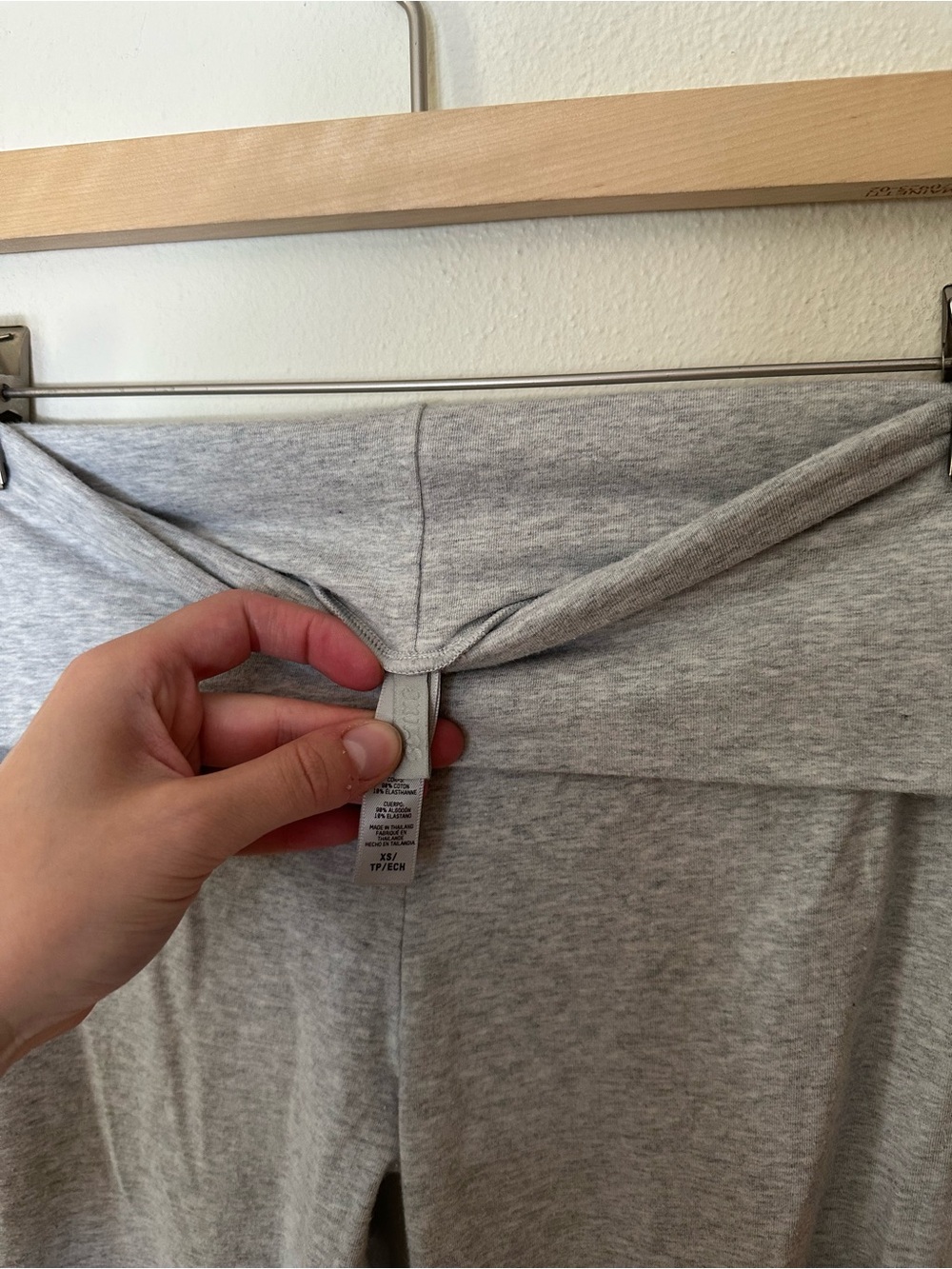 SKIMS Light Gray Fold-Over Waist Flare Leggings XS - Picture 5 of 6